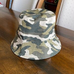 Cato Hat